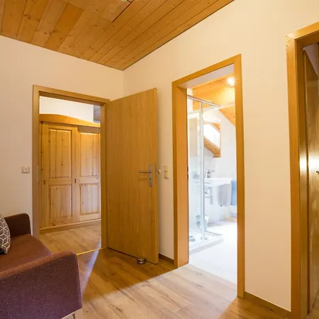 Апартаменты Berghaus Weber