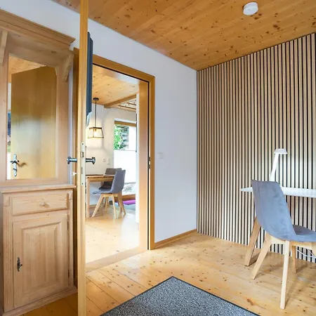 Berghaus Weber Апартаменты